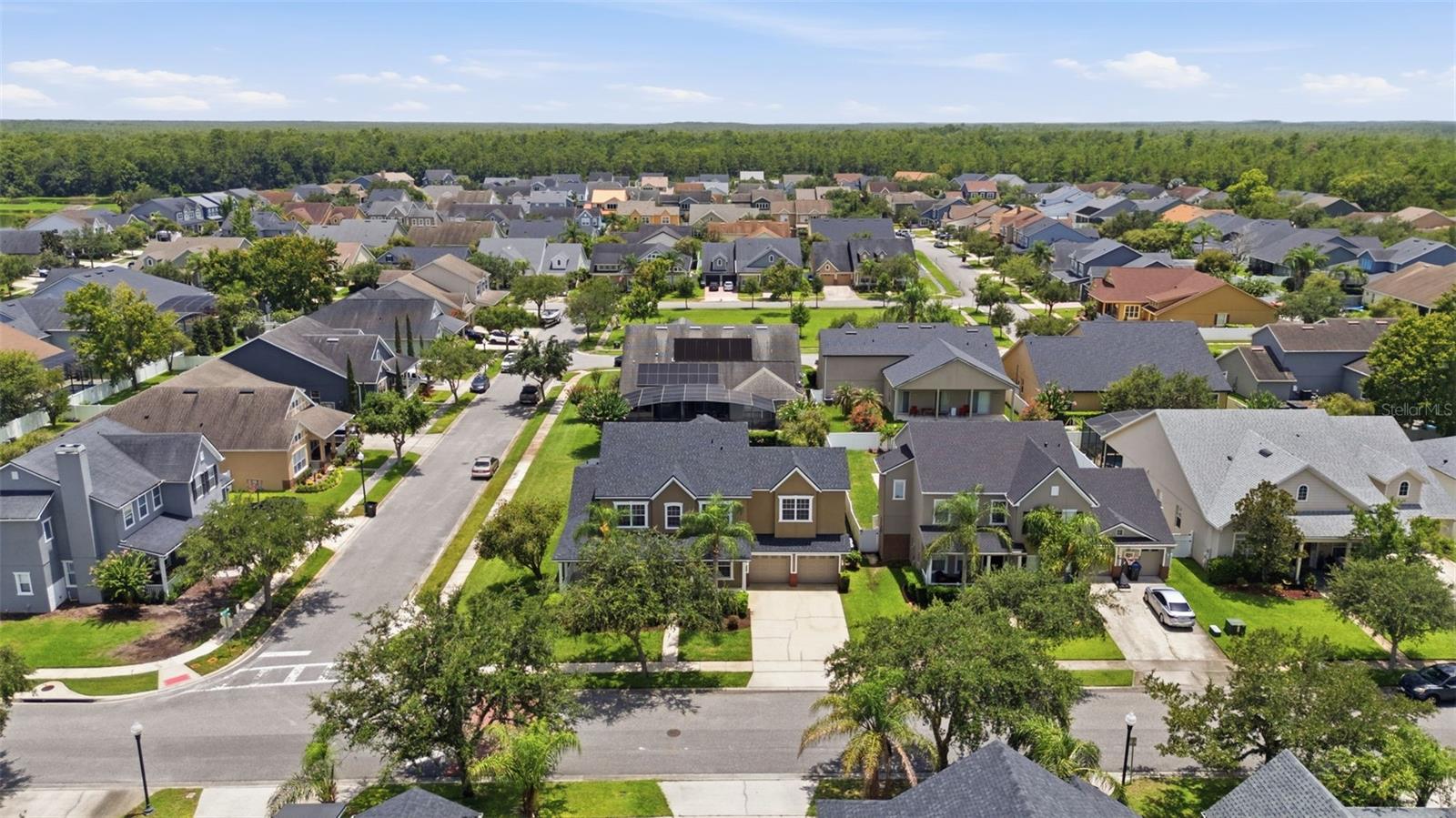 AVALON PARK - Residential