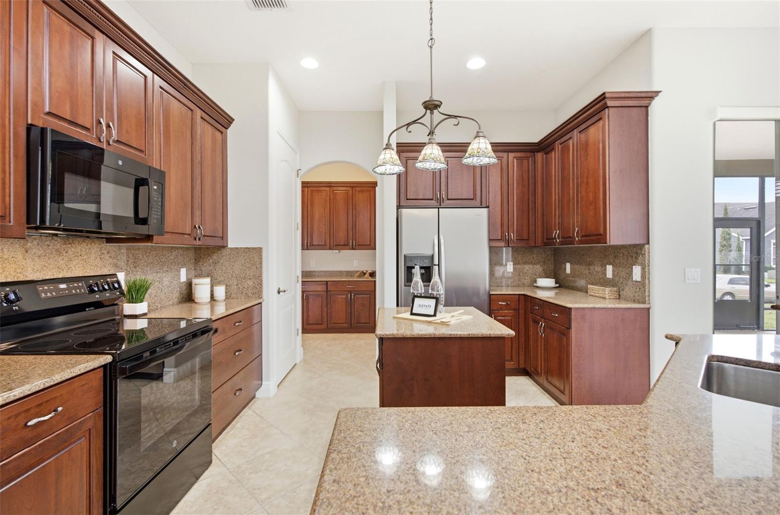 AVALON PARK - Residential