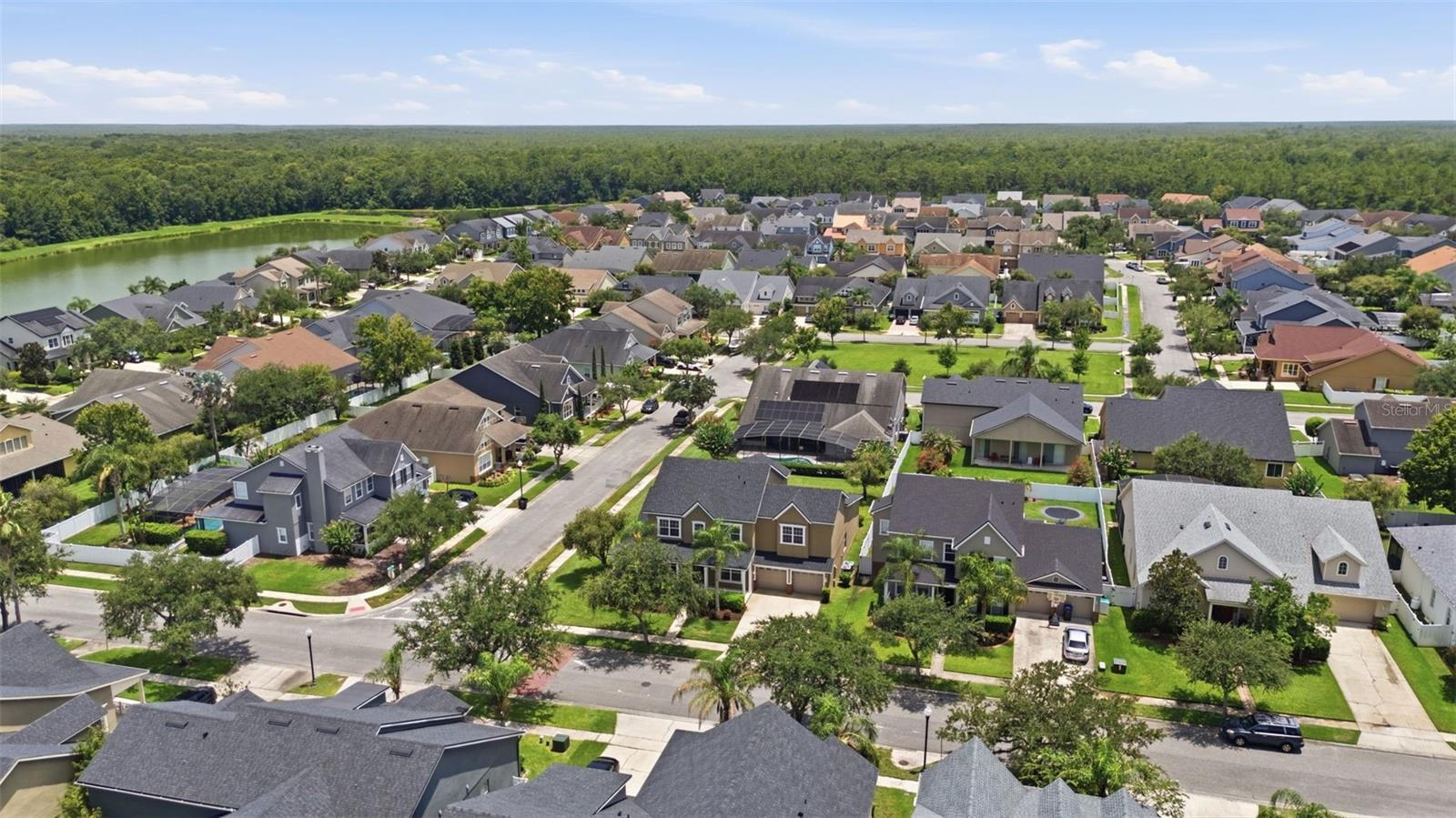 AVALON PARK - Residential
