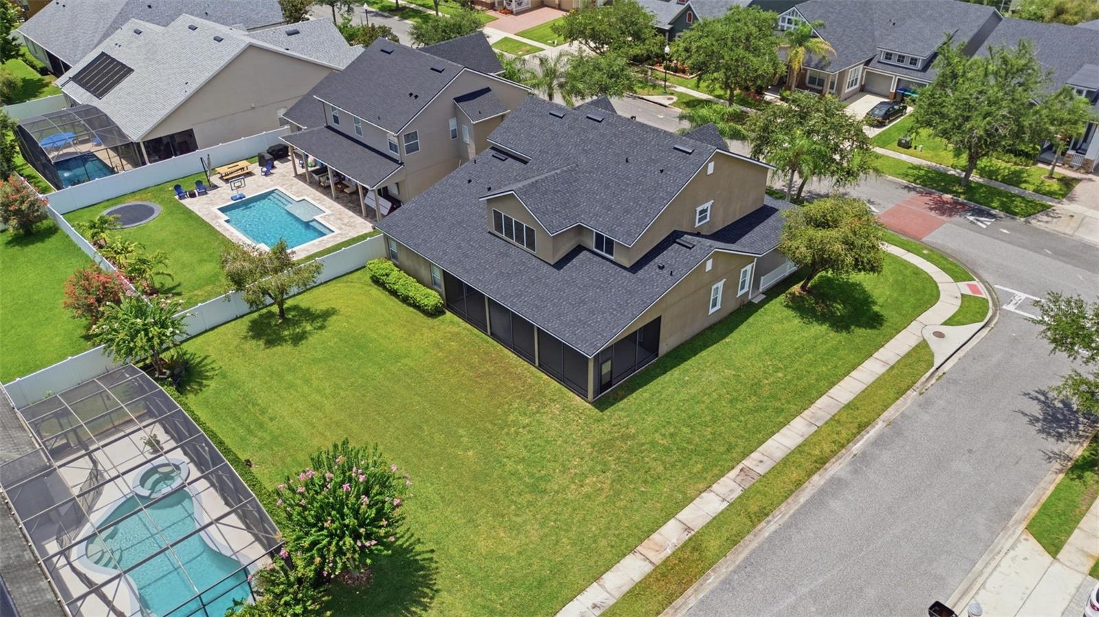 AVALON PARK - Residential