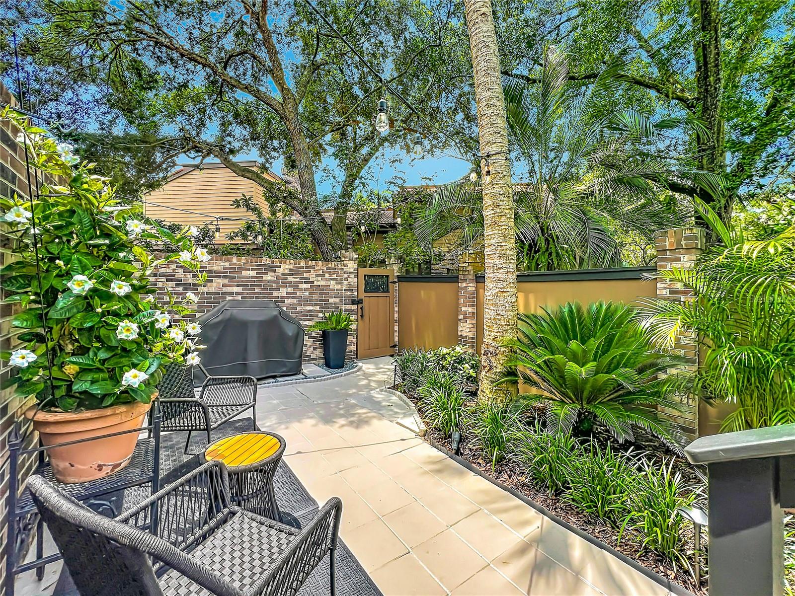 SPRINGS WHISPERING PINES SEC 1 - Residential