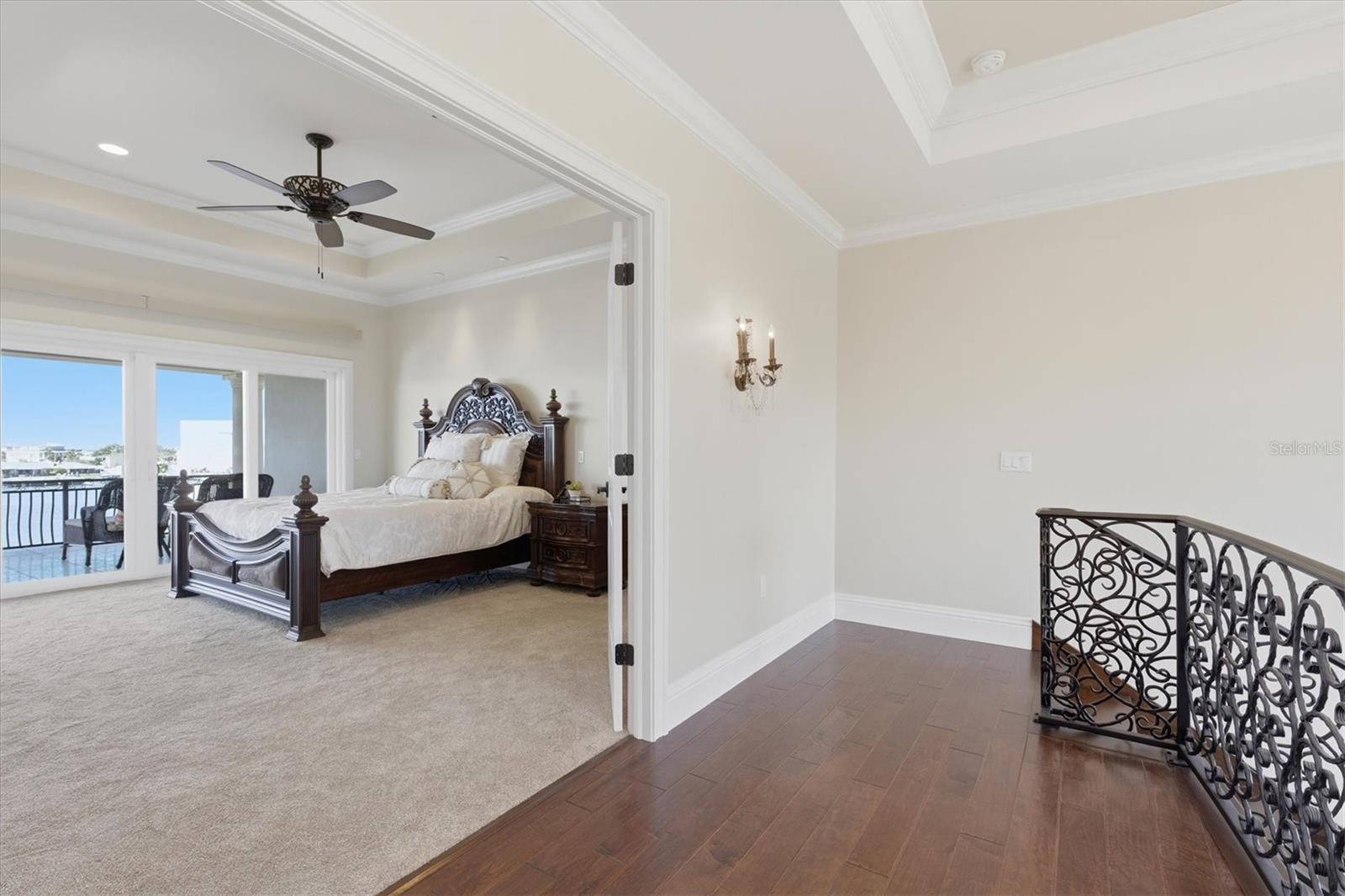 BAYWOOD SHORES - Residential