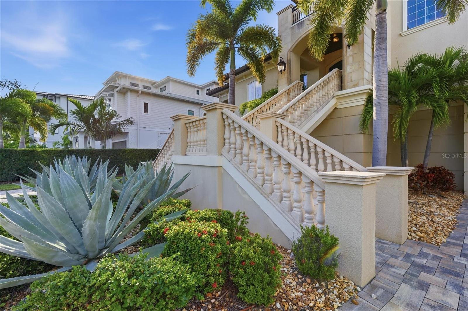 BAYWOOD SHORES - Residential