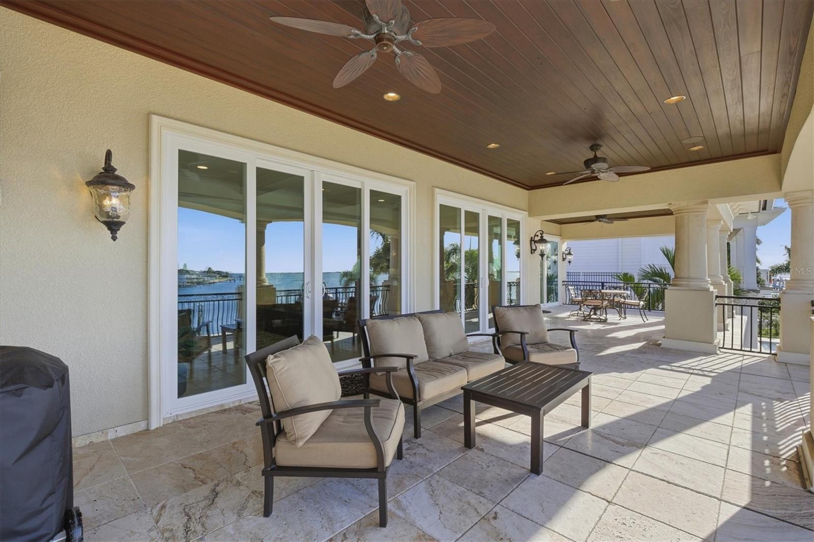 BAYWOOD SHORES - Residential