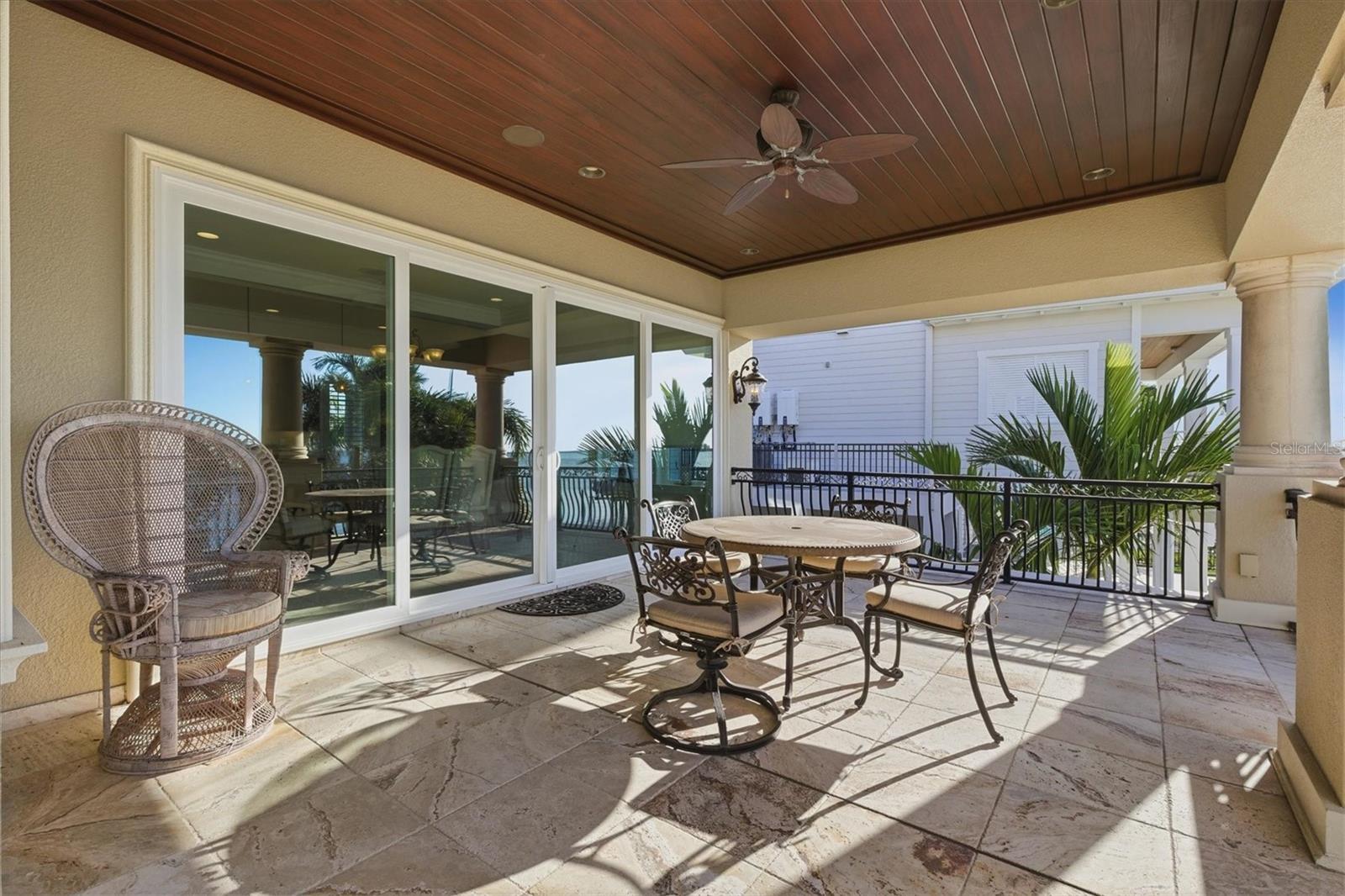 BAYWOOD SHORES - Residential