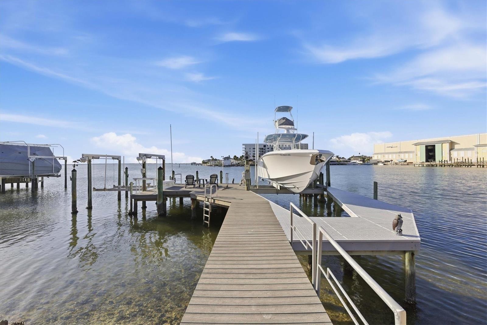 BAYWOOD SHORES - Residential