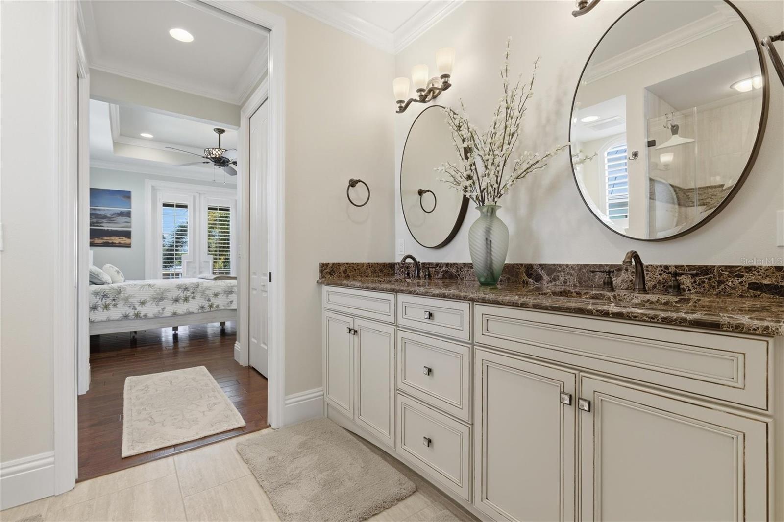 BAYWOOD SHORES - Residential