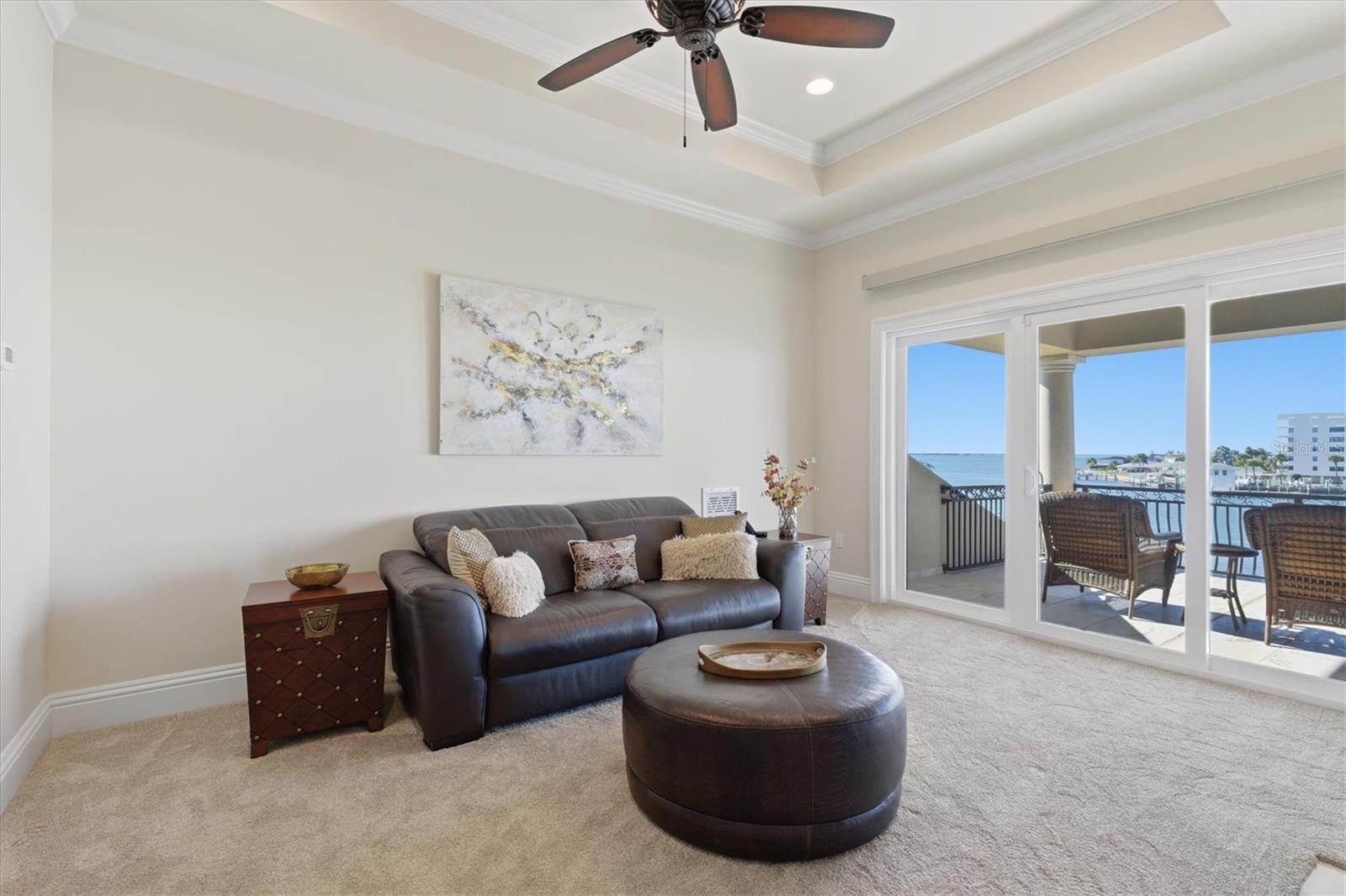 BAYWOOD SHORES - Residential