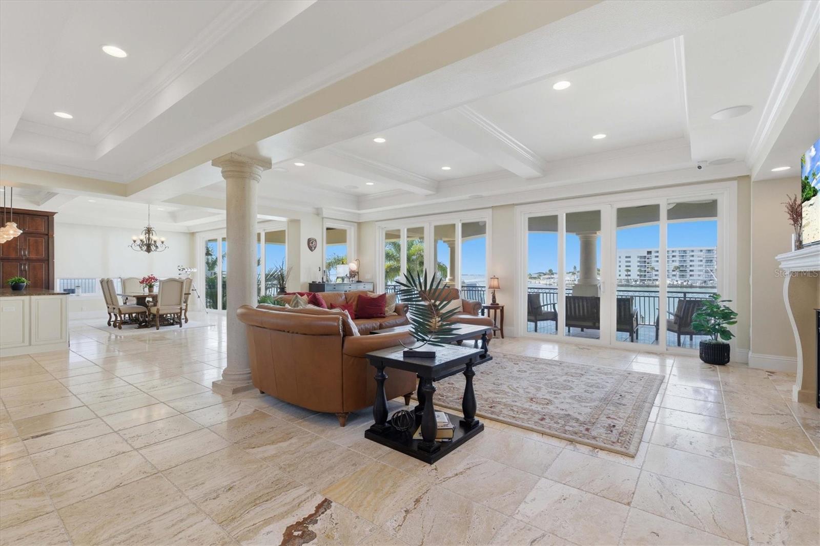 BAYWOOD SHORES - Residential