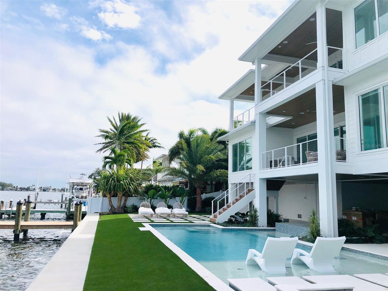 HOLMES BEACH 34TH UNIT REP - Residential