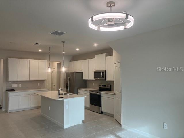 BLOOMINGDALE TOWNES - Residential Lease
