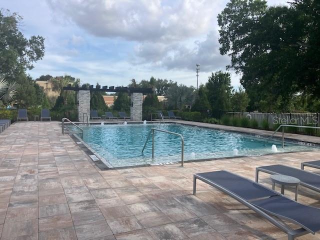 BLOOMINGDALE TOWNES - Residential Lease