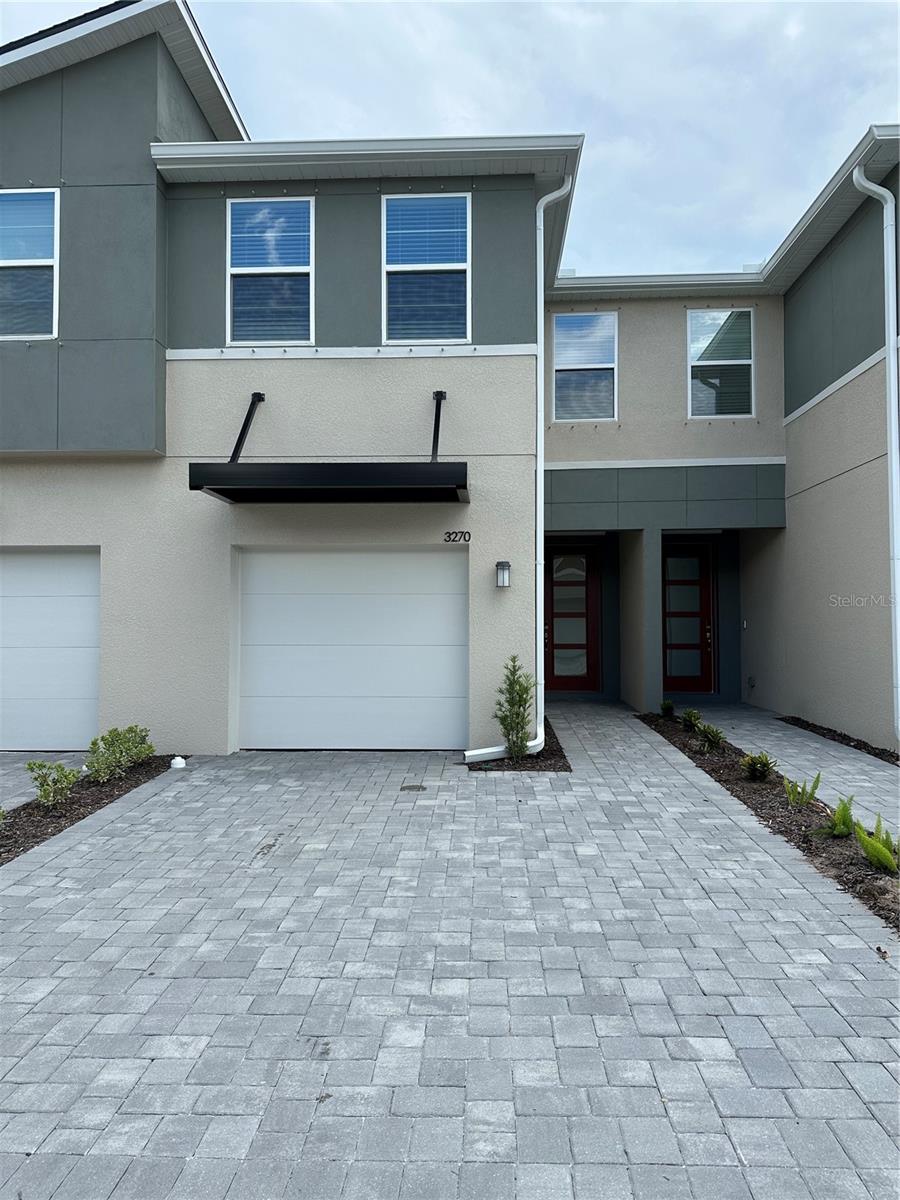 BLOOMINGDALE TOWNES - Residential Lease