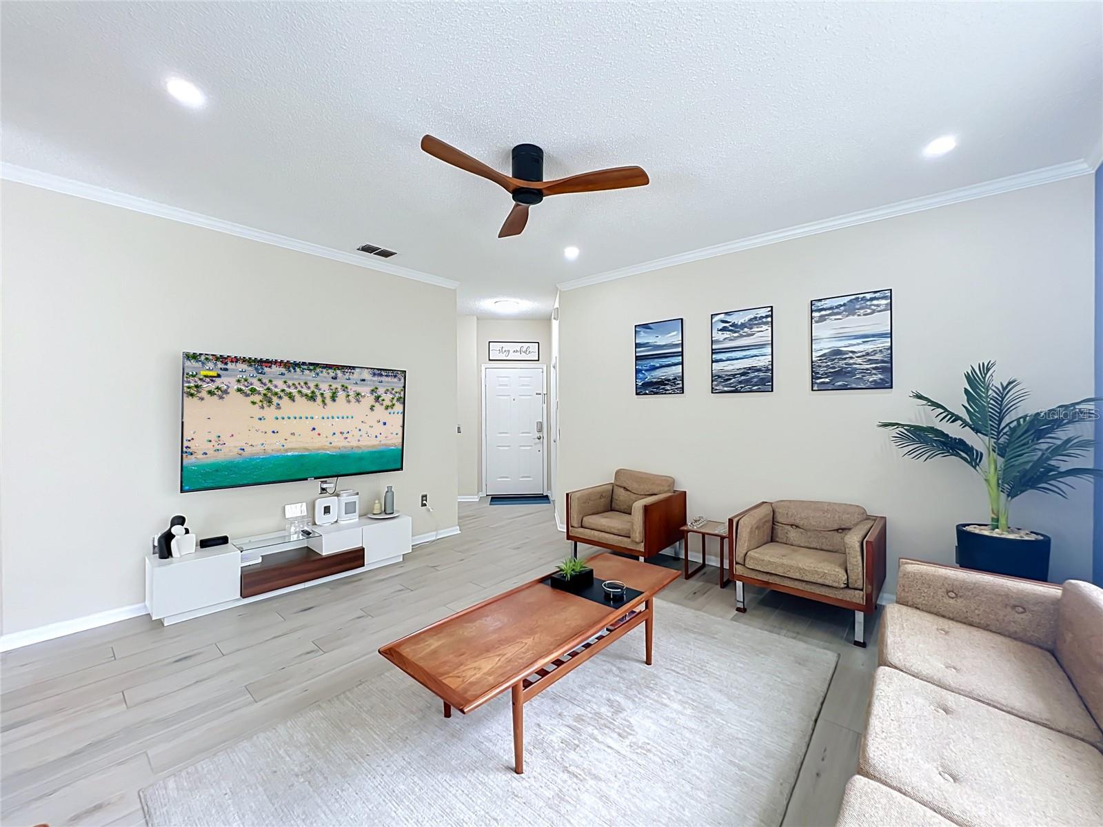 THE SAVANNAS PH I SUB - Residential Lease