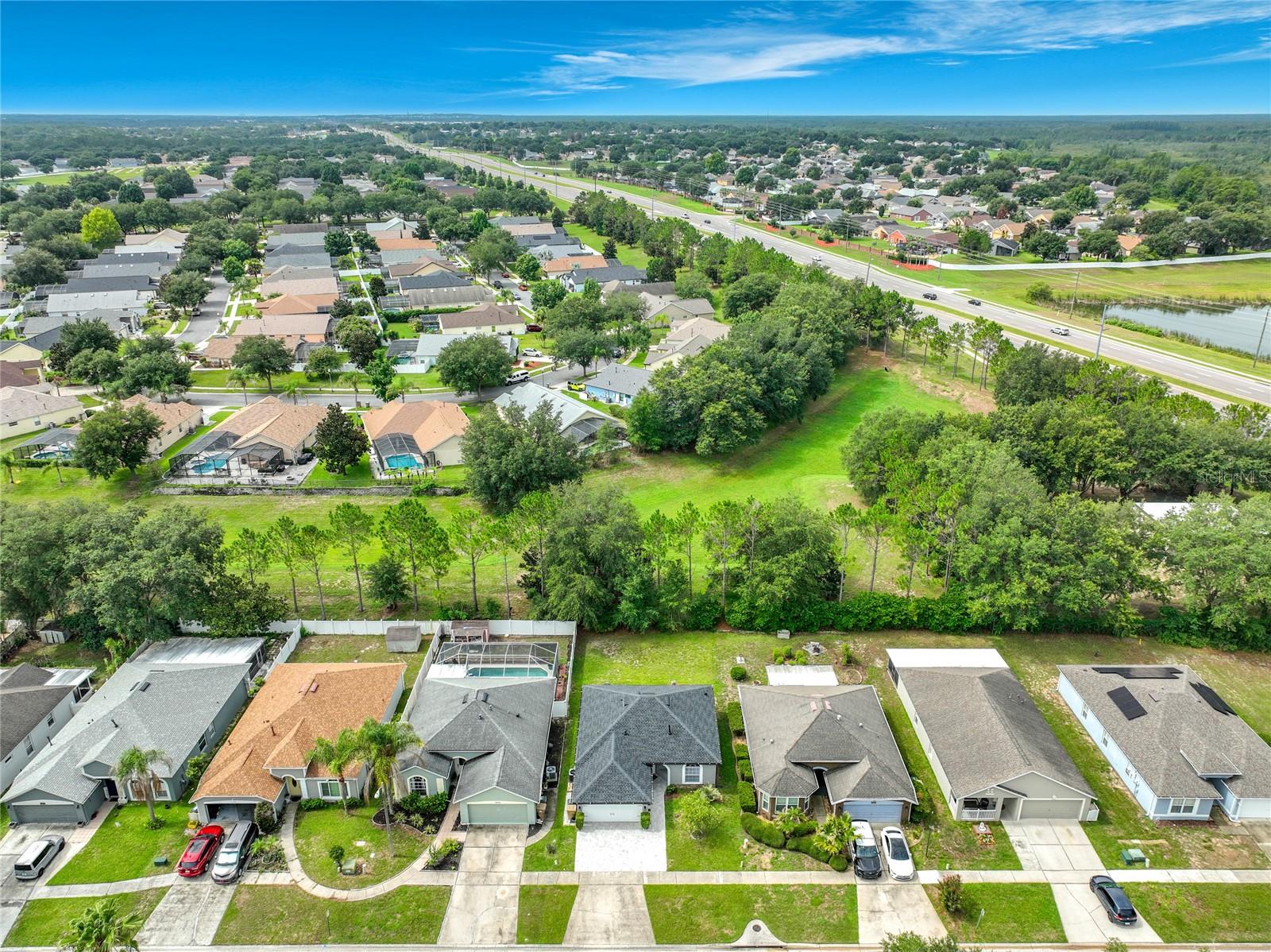 THE SAVANNAS PH I SUB - Residential Lease