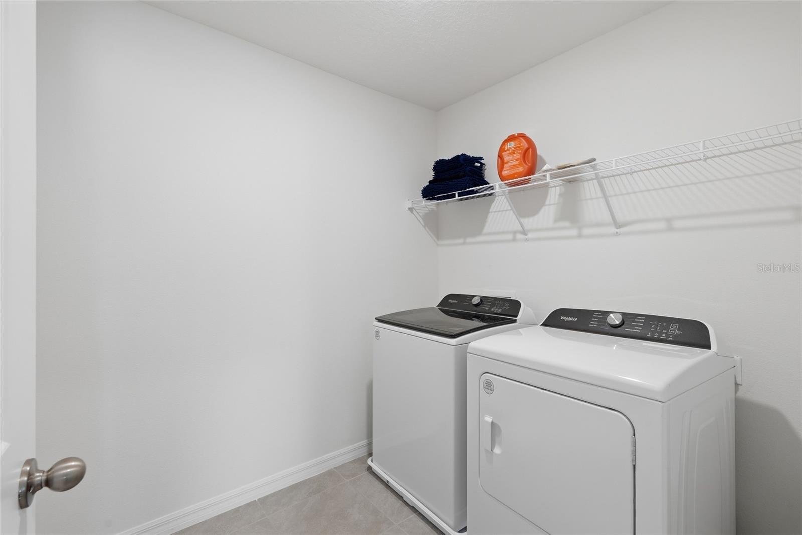 AVALON WOODS - Residential
