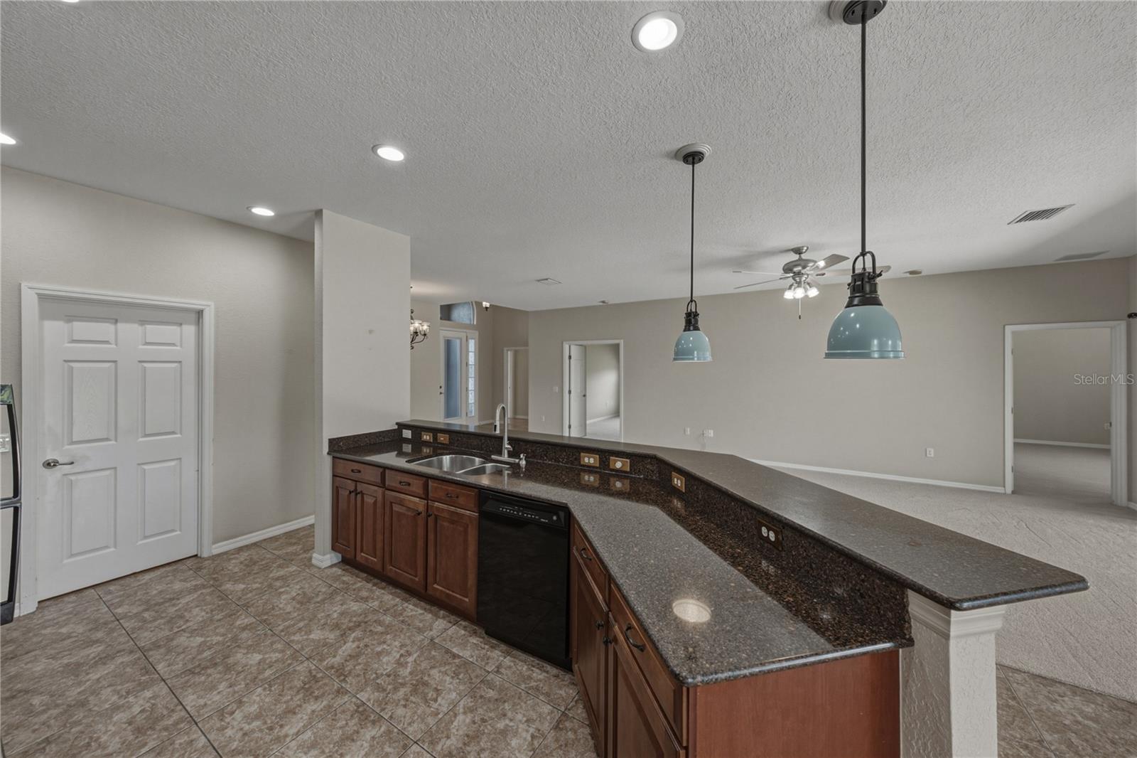 LAKE ASHTON GOLF CLUB PH 02 - Residential