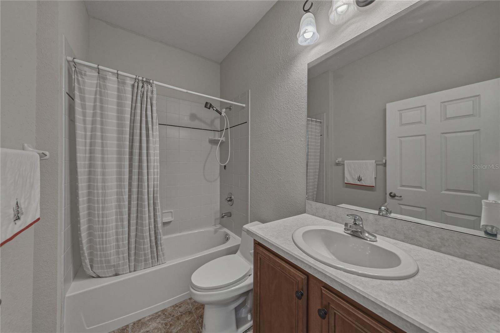 LAKE ASHTON GOLF CLUB PH 02 - Residential