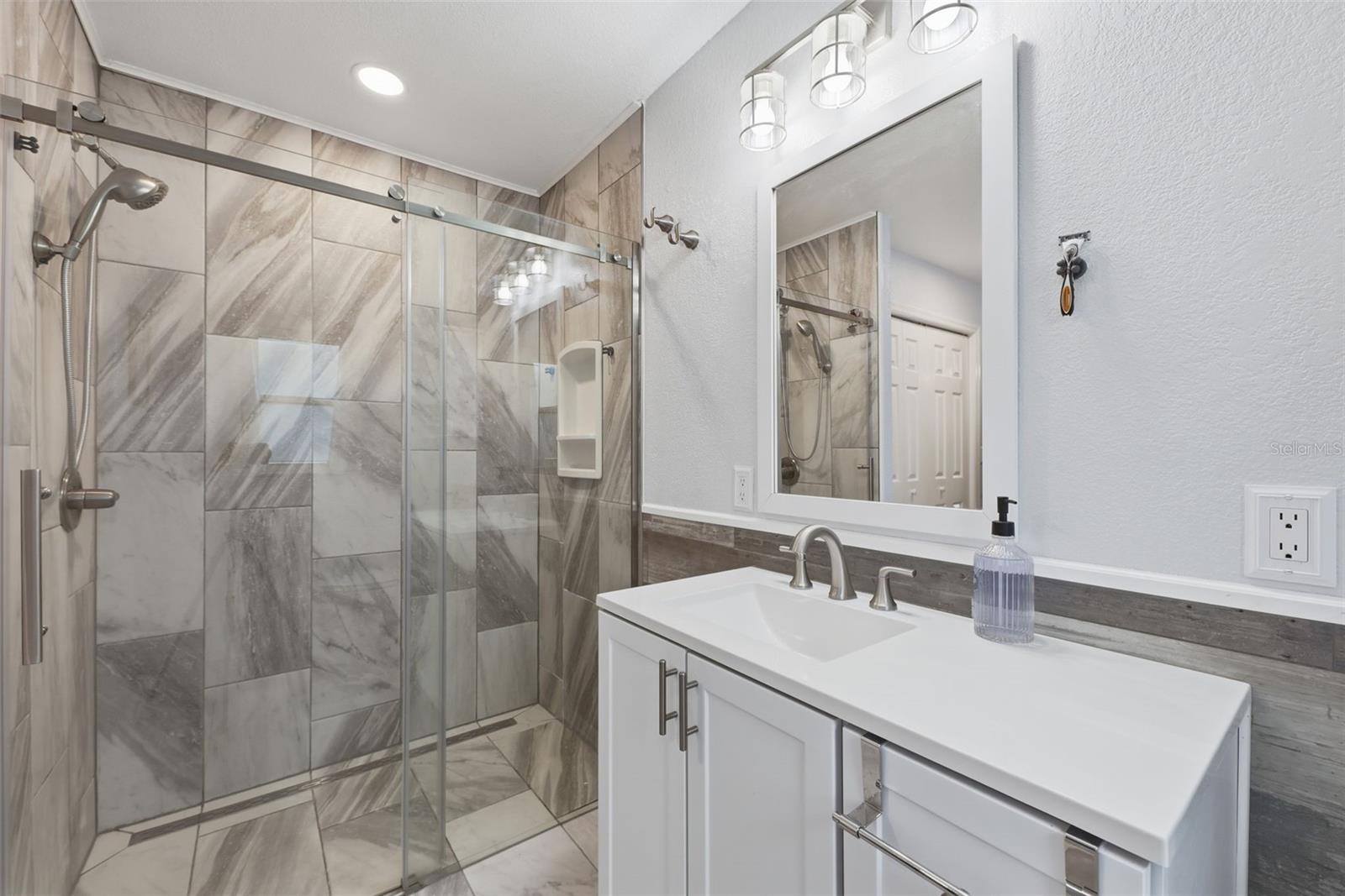 ANDOVER - Residential