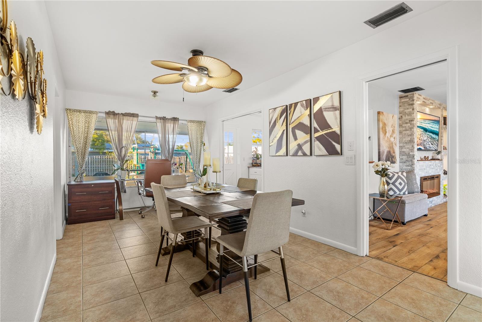 HIGHLAND LAKE SUB 3RD ADD - Residential