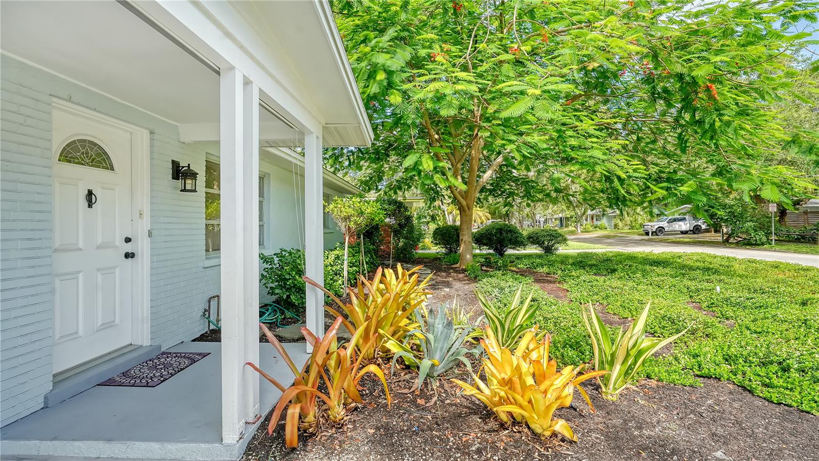 ARLINGTON PARK - Residential