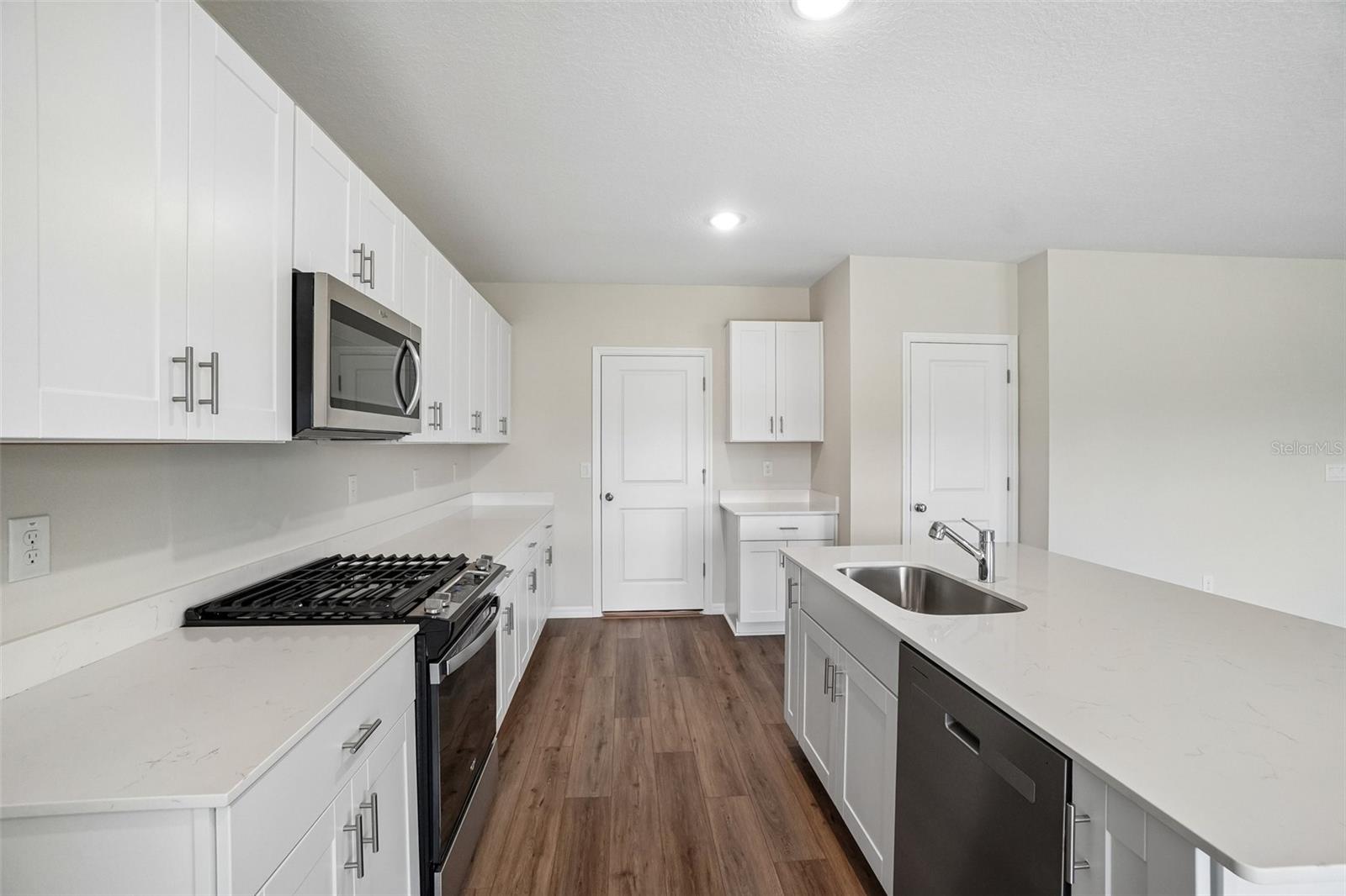 TWO RIVERS - Residential