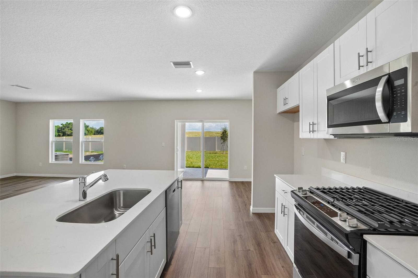 TWO RIVERS - Residential