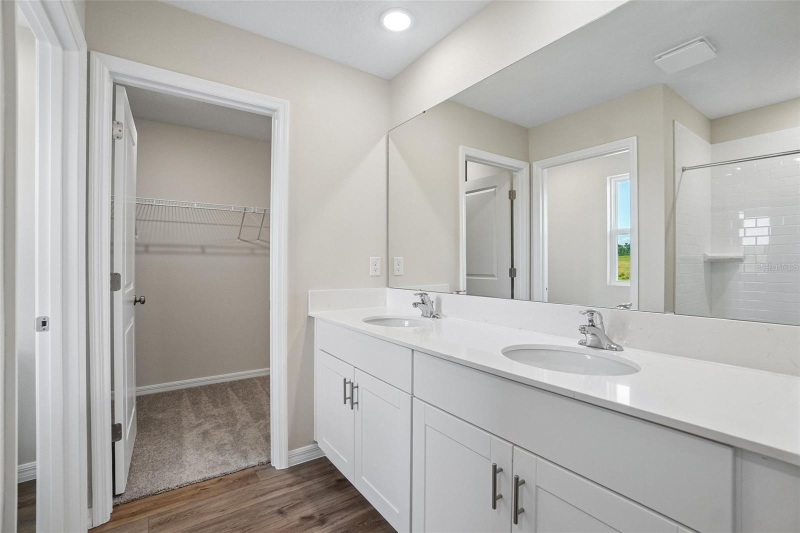 TWO RIVERS - Residential