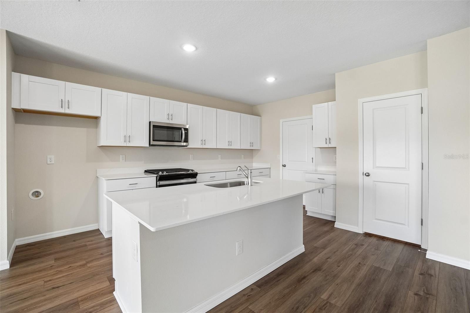 TWO RIVERS - Residential
