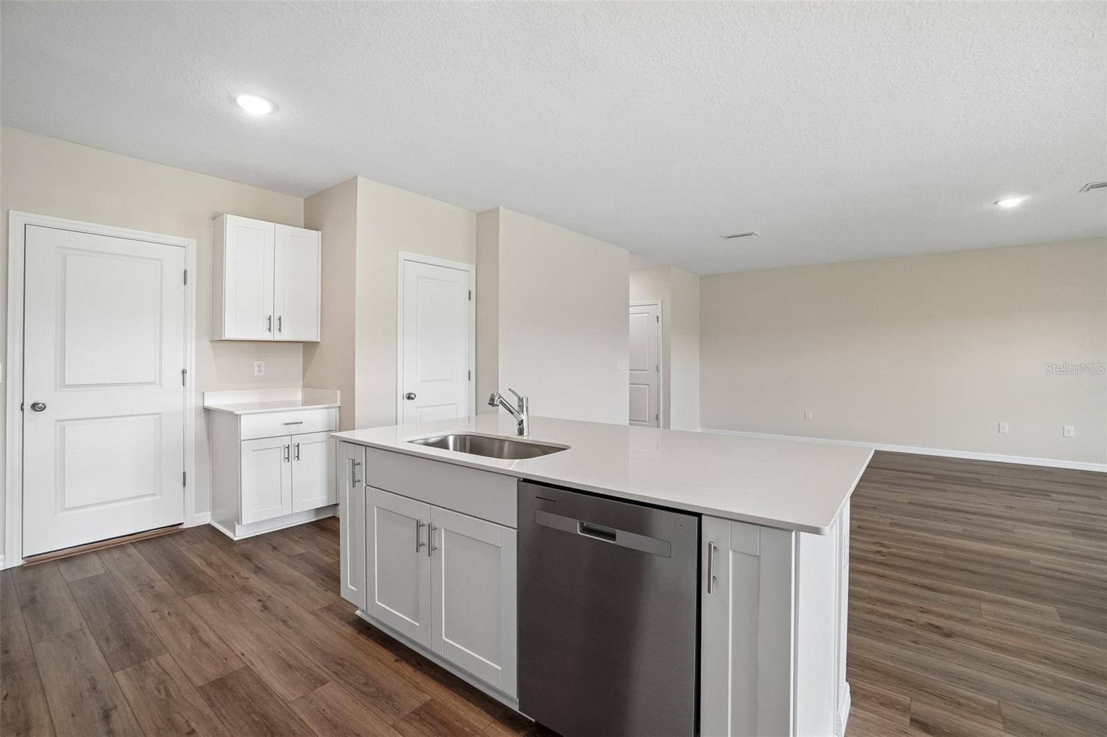 TWO RIVERS - Residential