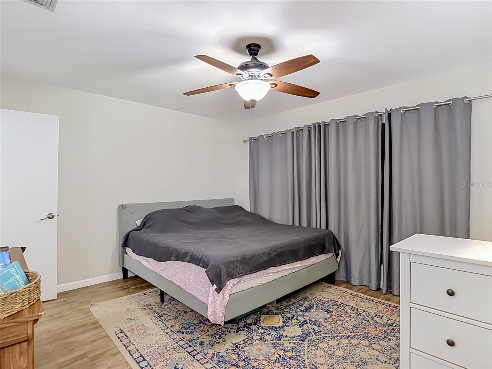 LAKE FOREST - Residential