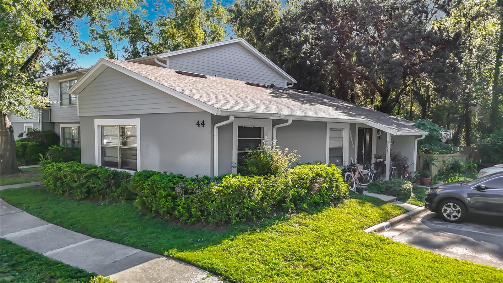 LAKE FOREST - Residential