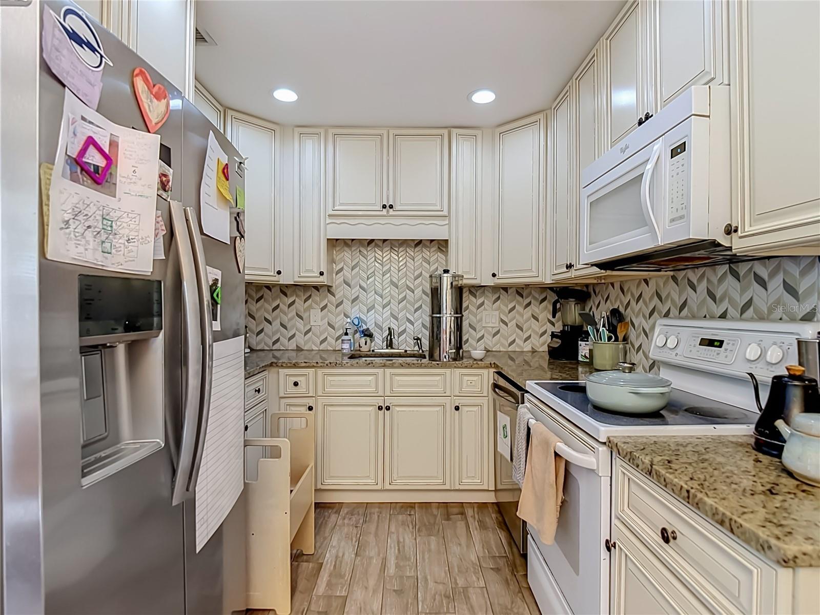 LAKE FOREST - Residential