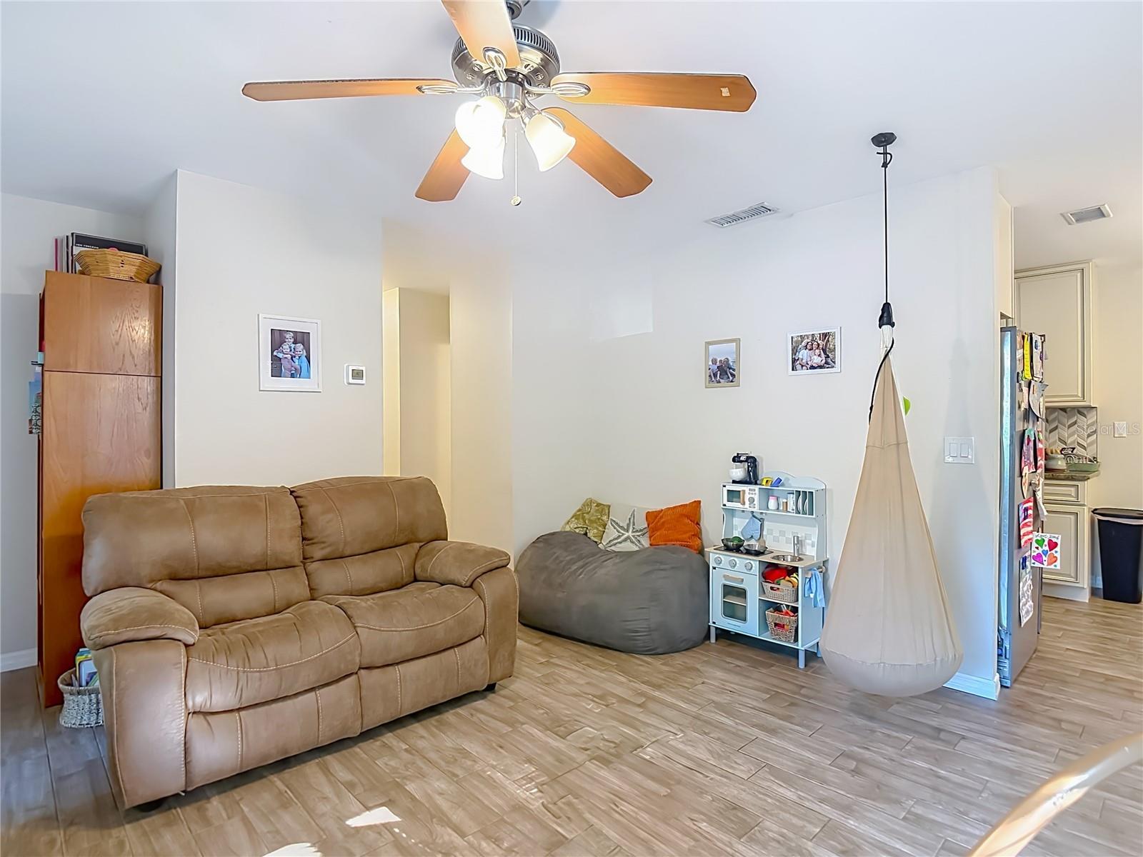 LAKE FOREST - Residential