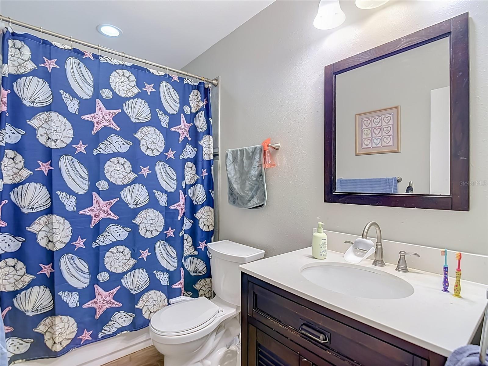 LAKE FOREST - Residential