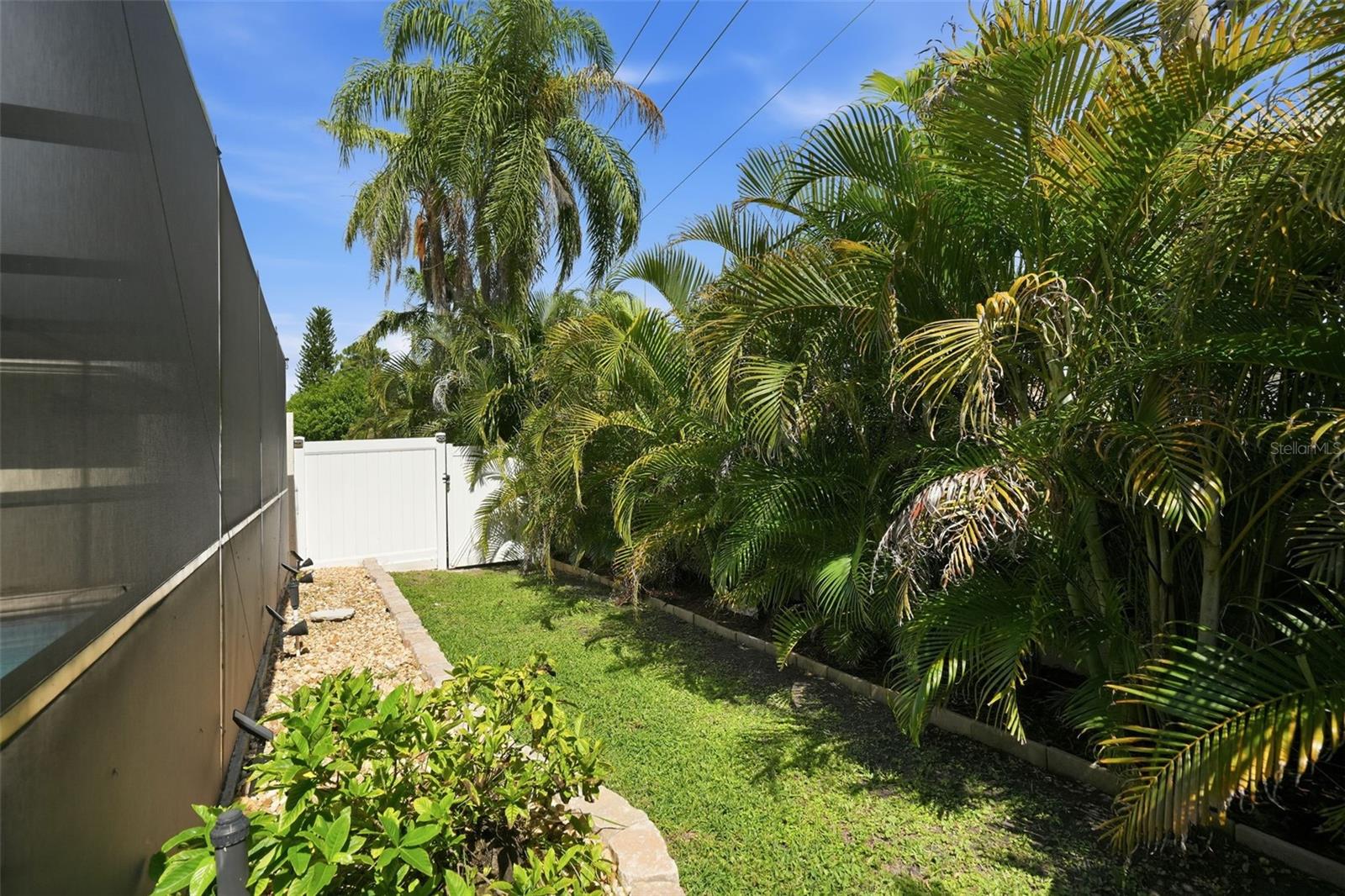 COLONY SOUTH - Residential