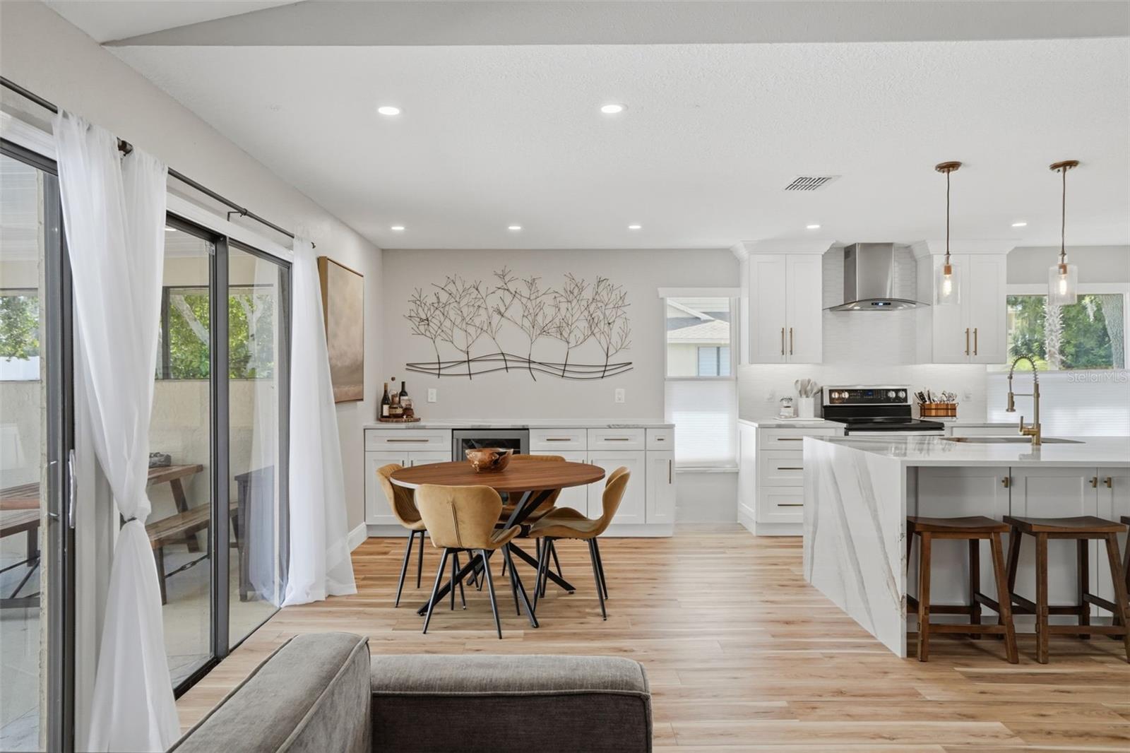 COLONY SOUTH - Residential