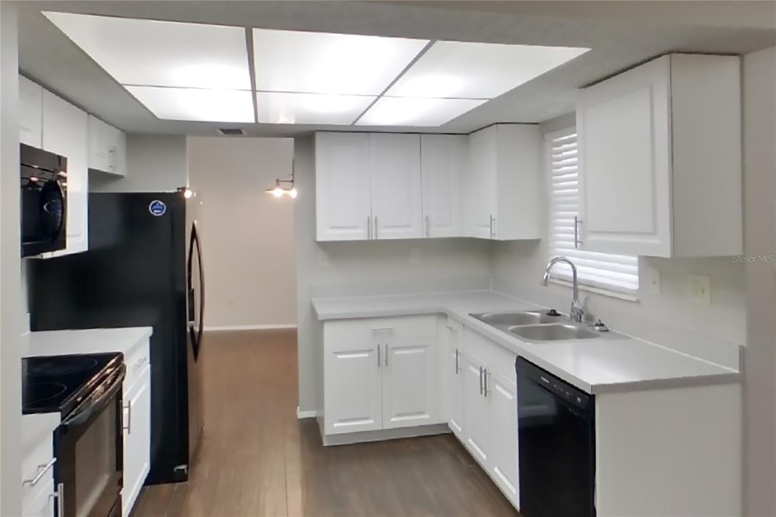 ORCHID LAKE VILLAGE EAST - Residential Lease