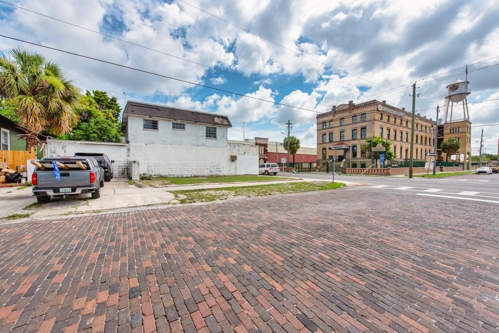 BENJAMINS ADD TO WEST TA - Commercial Sale