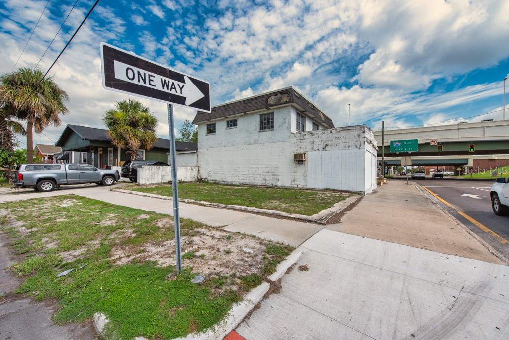 BENJAMINS ADD TO WEST TA - Commercial Sale