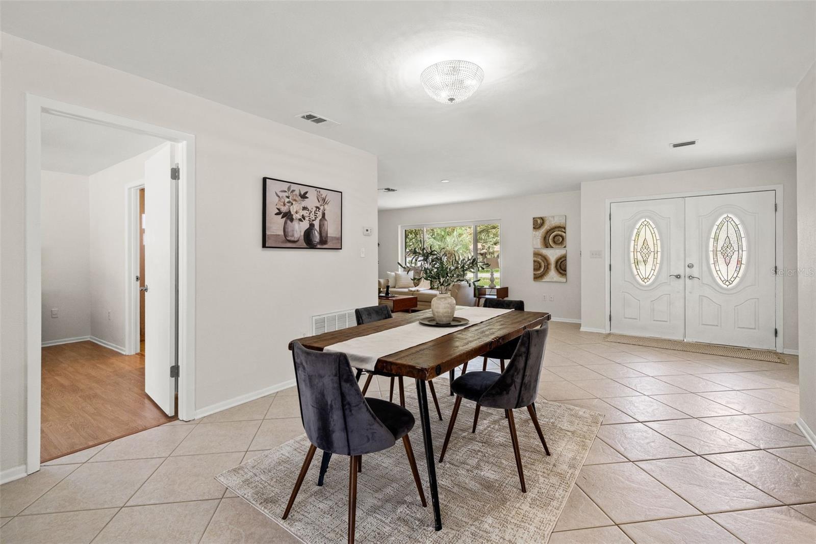 SPRING HILL - Residential