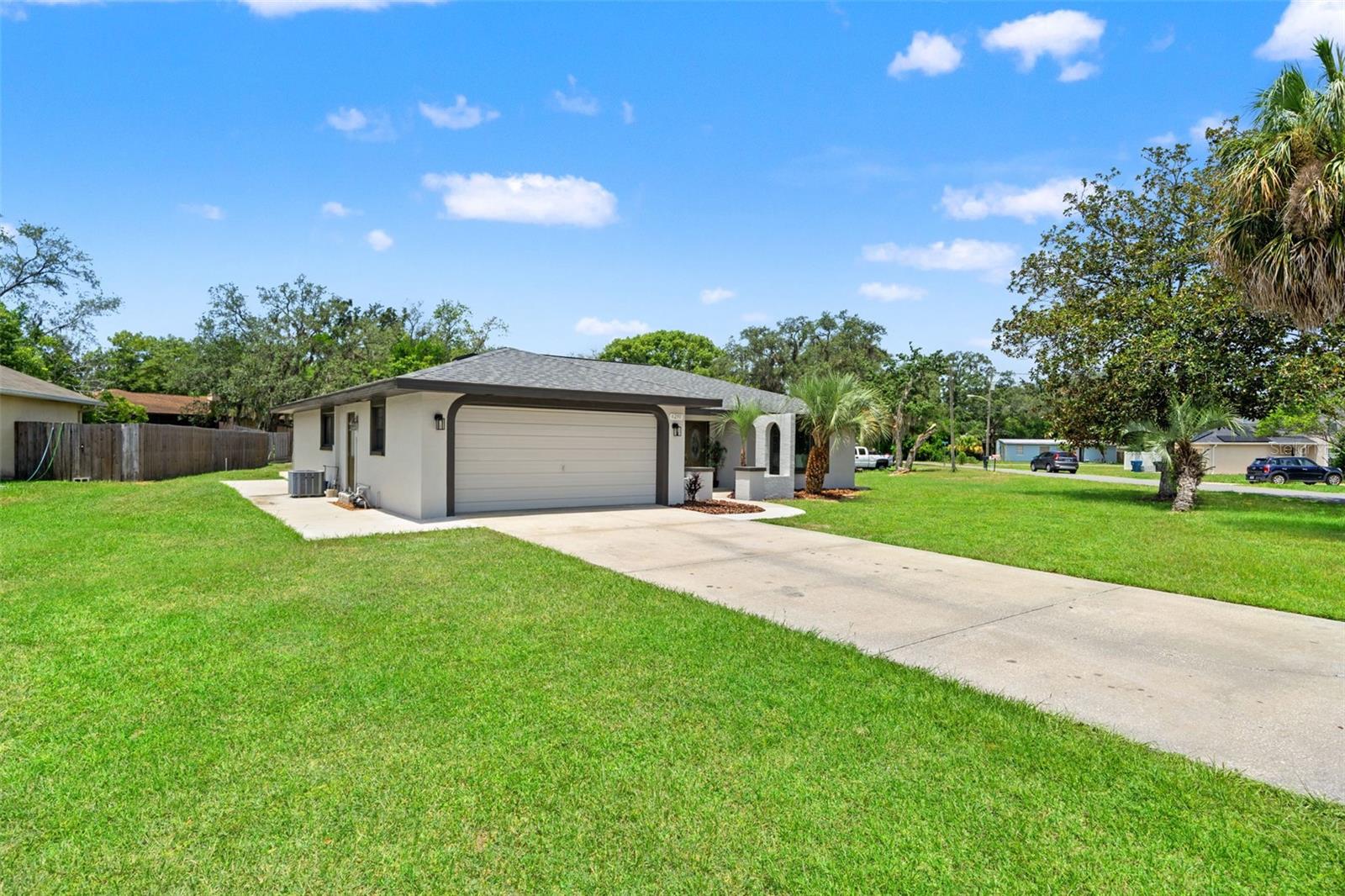 SPRING HILL - Residential