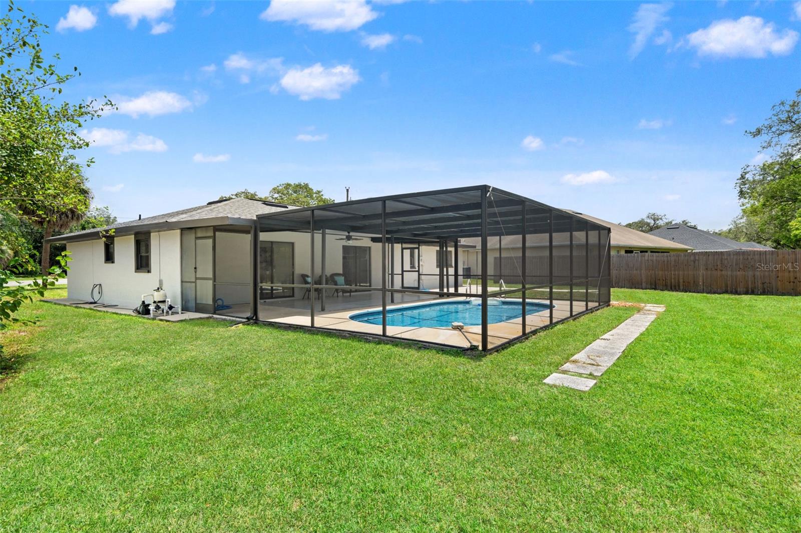 SPRING HILL - Residential