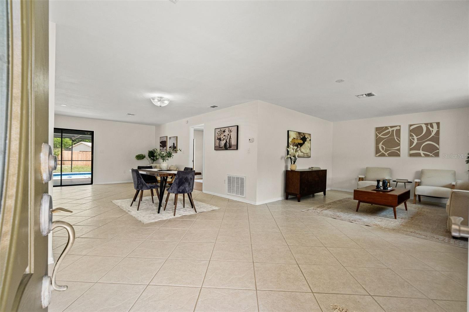 SPRING HILL - Residential