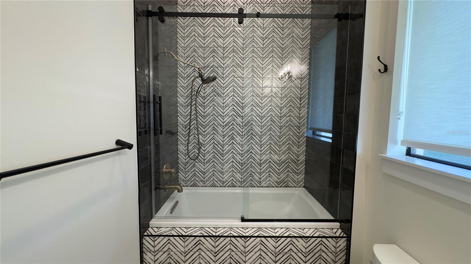 BELLA COLLINA - Residential