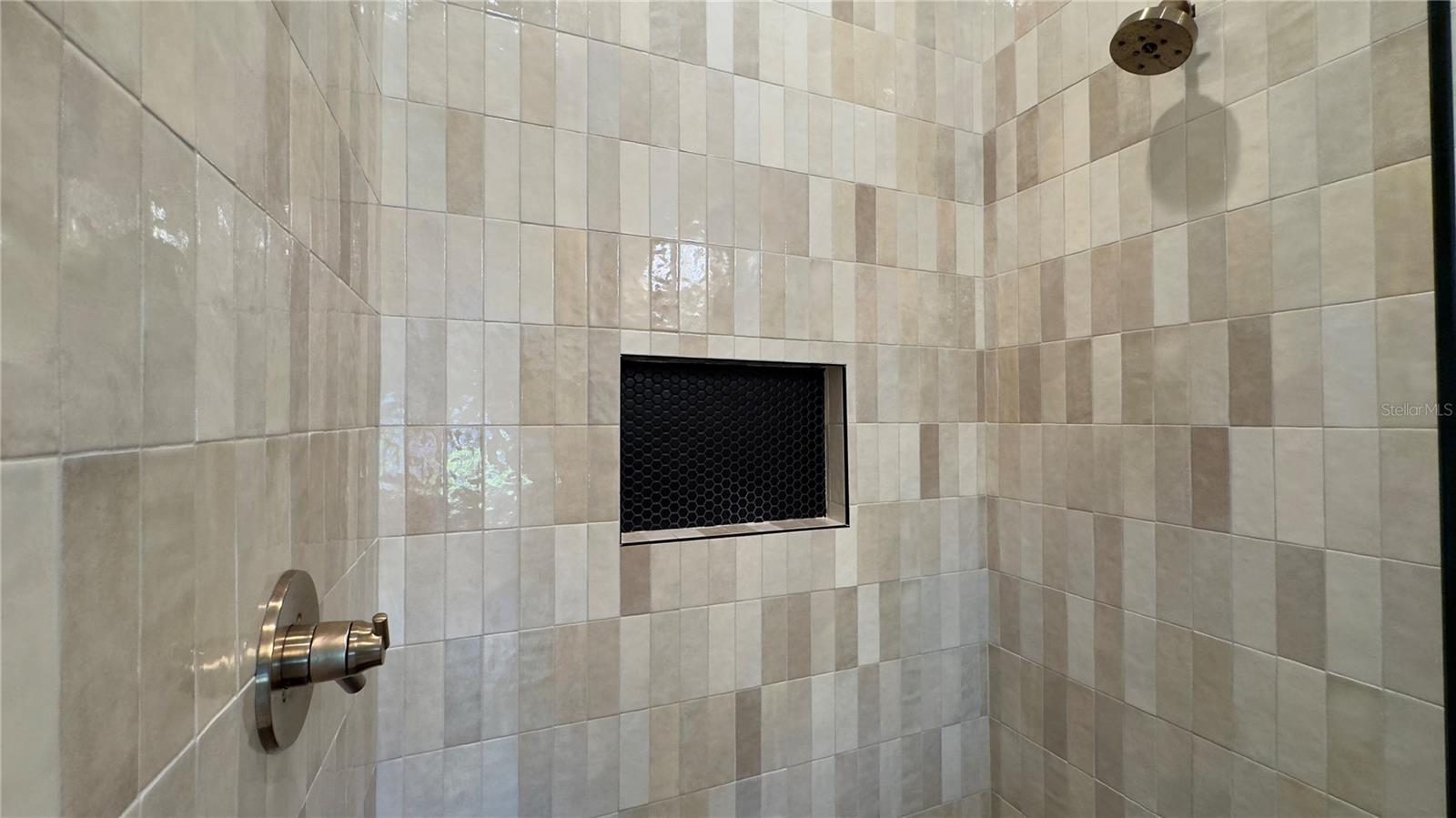 BELLA COLLINA - Residential