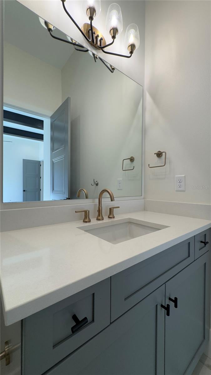 BELLA COLLINA - Residential