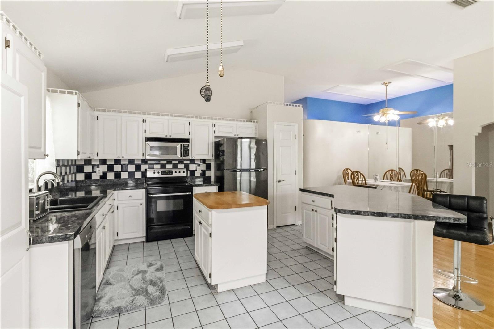 TOWNE PLACE REV - Residential