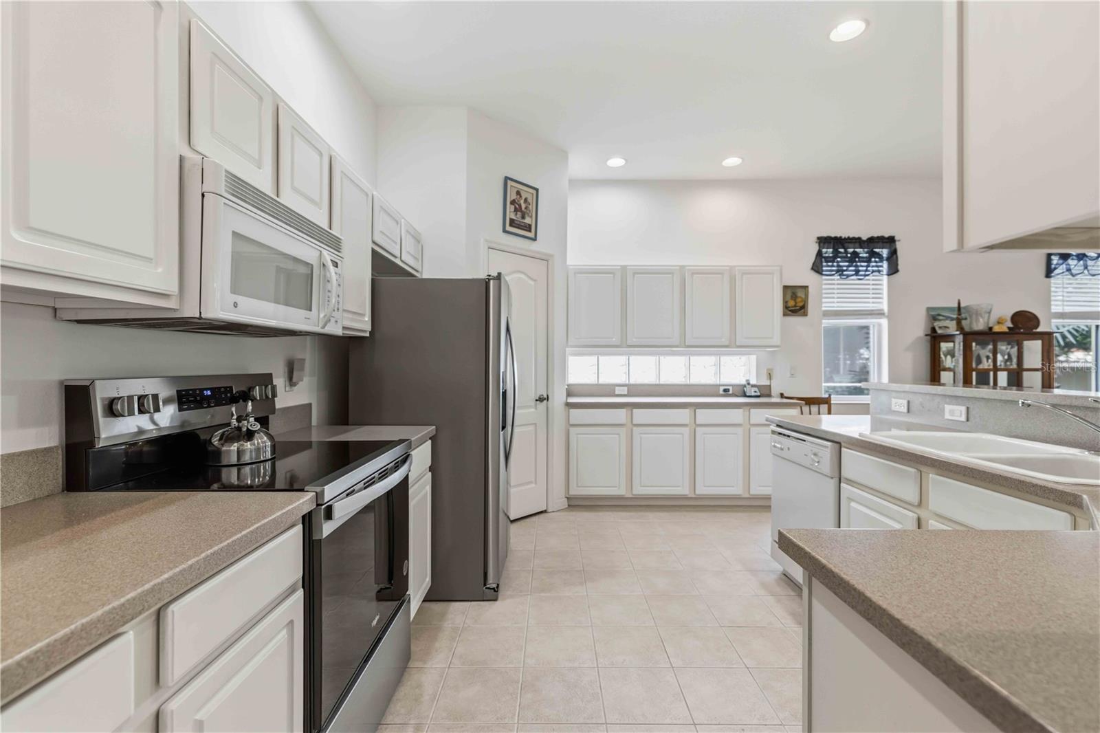 WHITNEY MEADOWS - Residential
