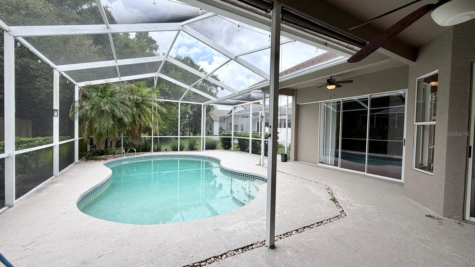 PEBBLE CREEK VILLAGE UNIT 6 RE - Residential Lease